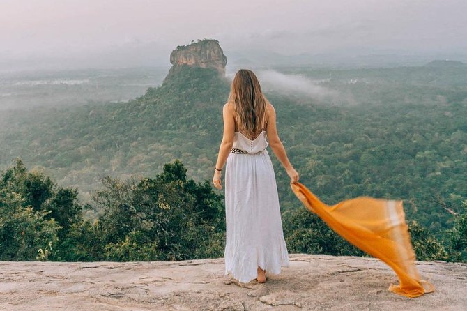 From Colombo to Sigiriya Fortress, Dambulla & Minneriya Safari - A 12-hour day from Colombo to the Cultural Triangle