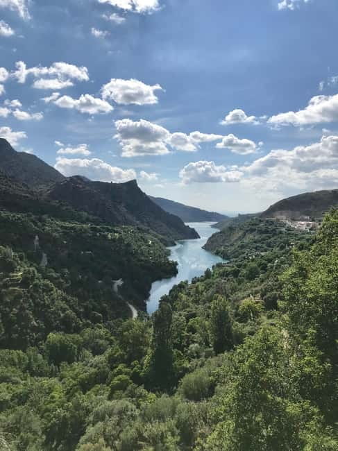 From Granada: Sierra Nevada Safari up to 2500 meters high - Genil River, mountain plants, and wildlife