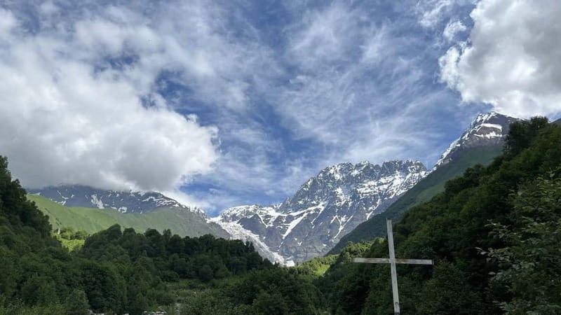 From Kutaisi: Svaneti Mountain Villages 2-Day 4x4 Safari - Who should book this mountain trip
