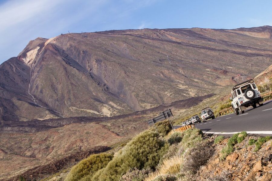 From Playa de las Américas: Full-Day Teide Jeep Safari - The restaurant stop and the real food question