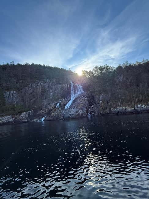 From Stavanger: Lysefjorden & Pulpit Rock Safari by RIB - Fantahåla, the cave with a story