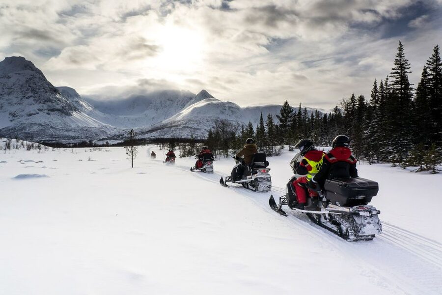 From Tromsø: Snowmobile Safari in the Lyngen Alps - Warm drinks, soup, and the campfire break