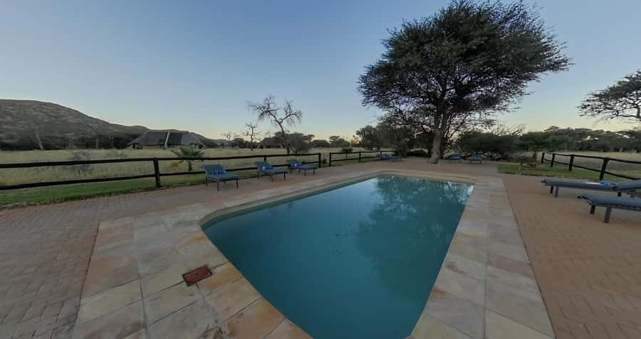 From Windhoek: Okapuka Safari Lodge Day Trip - The lodge setting and one-hour guided tour