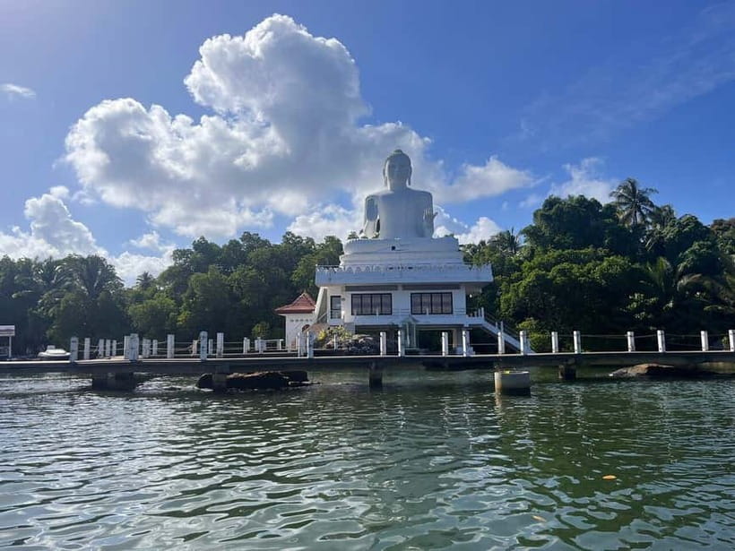 Galle Day Trip - River Safari, Sea Turtle & Stilt Fishermen - Lunch, transport, and what the $80 covers