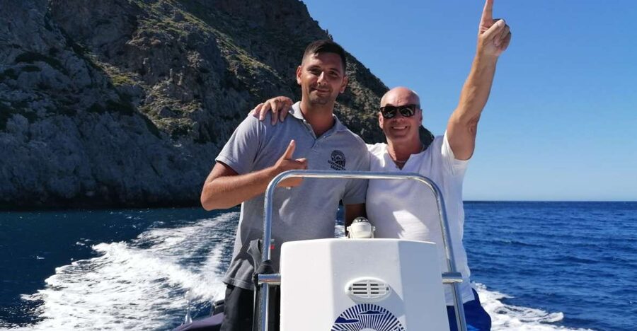 Georgioupolis: Rent a Boat Safari Sea Tour - My recommendation: book it if you want to drive