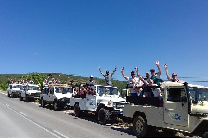 Half-Day Algarve Countryside and Villages Jeep Safari - Guides, group size, and the feel of the ride