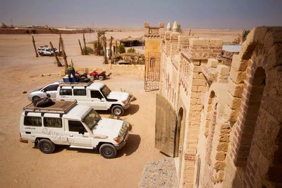 Hurghada: 6-Hour Jeep Desert Safari, Dinner, and Show - Who will enjoy this tour most