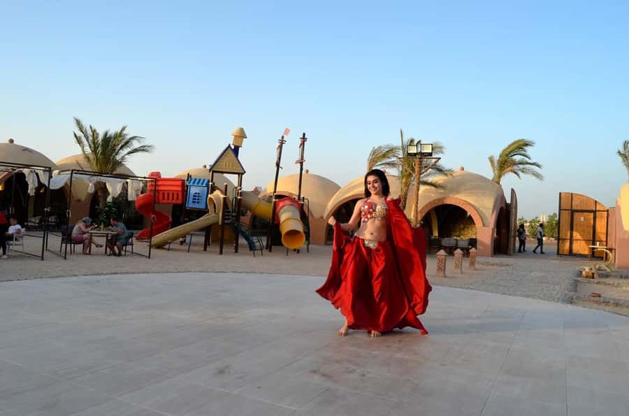 Hurghada: Quad Bike, Buggy, Jeep Safari, Camel Ride & Dinner - From your Hurghada hotel to the desert garage