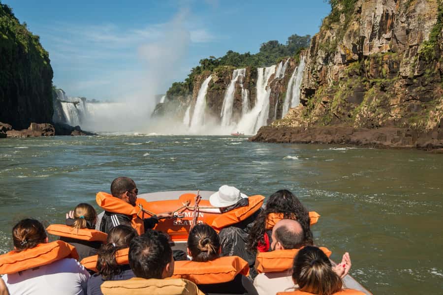 Iguassu Falls: Guided Tour & Macuco Safari on Pontoon Boats - Walking toward Devil’s Throat