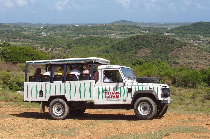 Island Safari Discovery - Long Bay Beach: time to stop moving