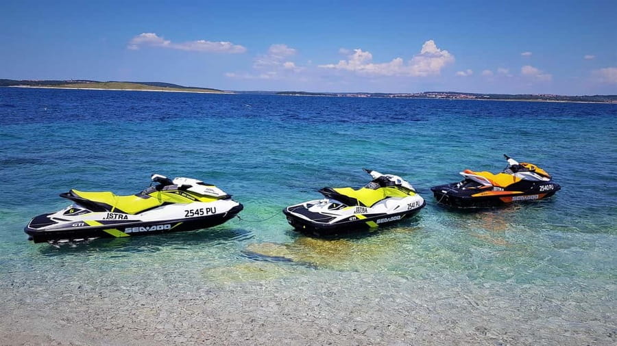 Istra Adventure JET SKI SAFARI 20, 40, 90 MIN - A fast way to see Istria from Raška Bay