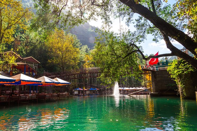 Jeep Safari to Taurus Mountains with Lunch at Dimcay River - Practical packing advice for a wet day