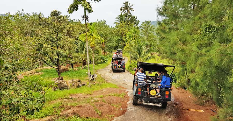 Jeep Tour Koh Samui Jungle Safari Full Day Adventure - A bumpy start through southern Koh Samui