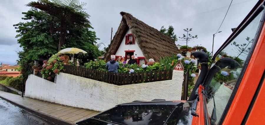 Jeep Tour Santana to East-Side - Old roads through Faial and a stop above the sea