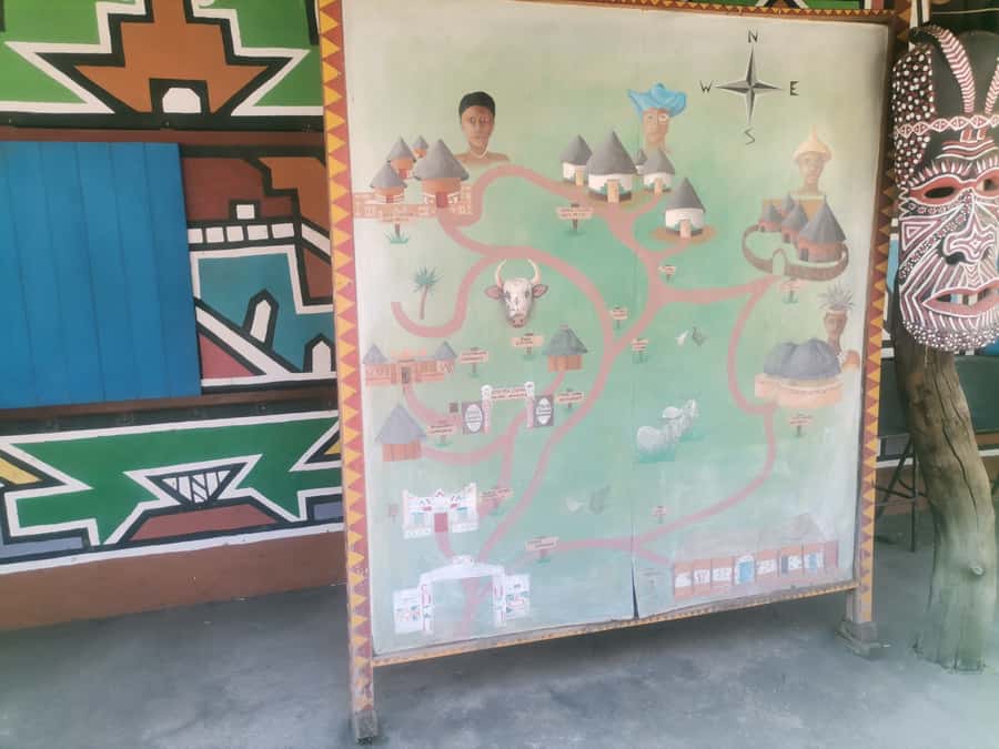 Johannesburg: Lion Park Safari and Cultural Village Tour - Lesedi Cultural Village and its five homesteads