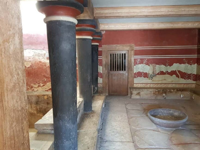 Knossos Palace and Pottery experience. Excursion Safari - What the pottery village really offers