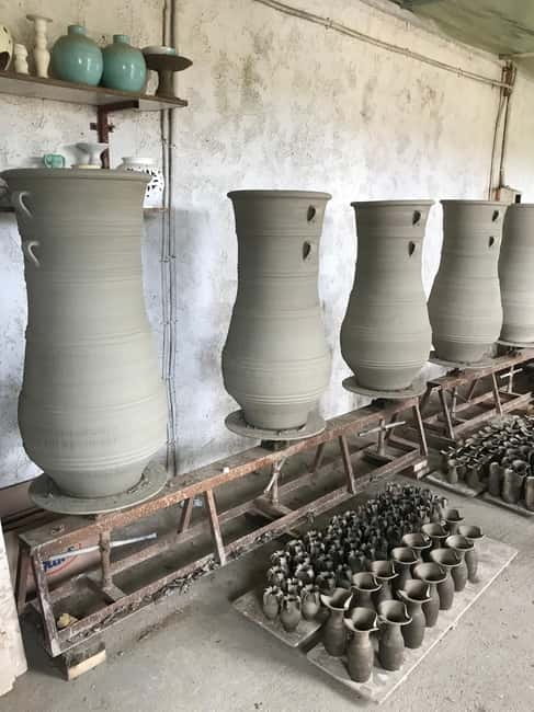 Knossos Palace and Pottery experience. Excursion Safari - The guide can make or break the day
