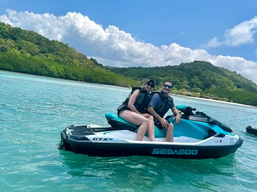 Koh Samui: Jetski Safari, Snorkeling to Pig & Virgin Islands - Transfers, group size, and what the price means