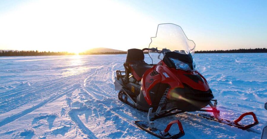 Levi: 3 Hour Snowmobile Safari Around Levi with Coffee Break - The café stop and the value of a hot drink