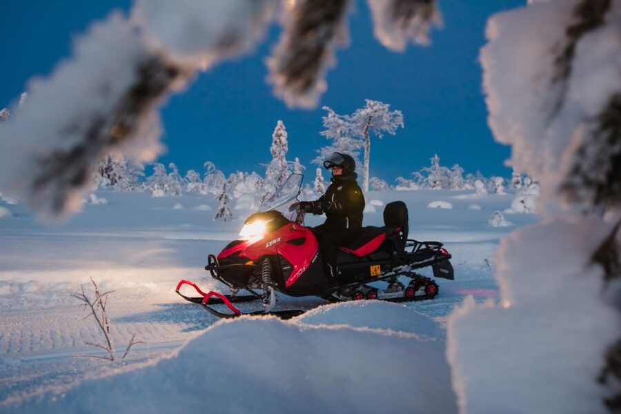 Levi: Evening Snowmobile Safari - From Levi village to the snowy forest