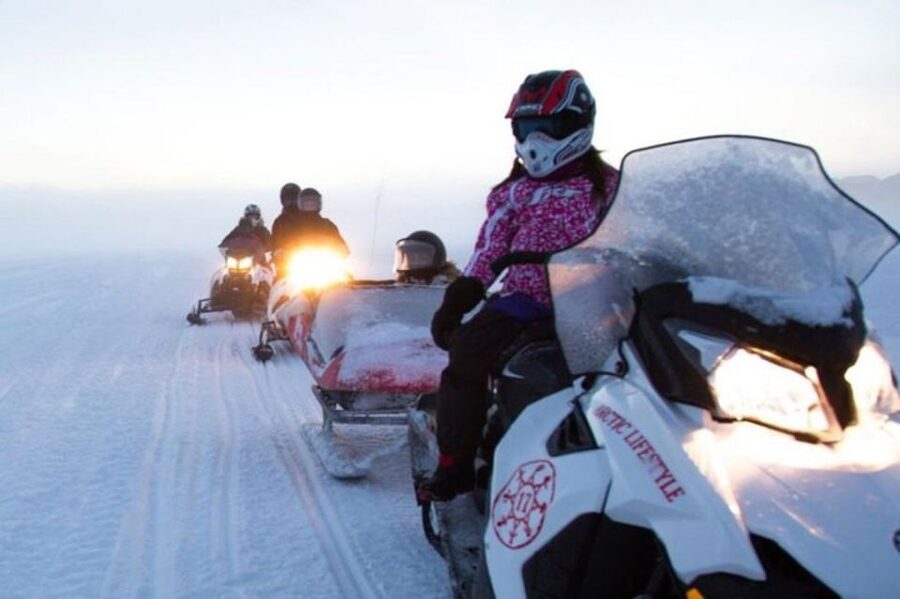 Levi: Lapland Family Snowmobile Safari - From Levi resort to the snowmobile base