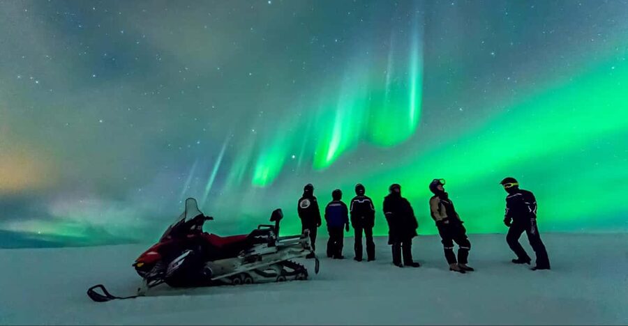 Levi: Northern Lights Snowmobile Safari and Campfire Picnic - Setting Out From Levi After Dark