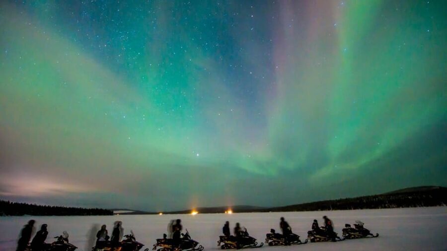 Levi: Northern Lights Snowmobile Safari and Campfire Picnic - Why the Clothing Matters
