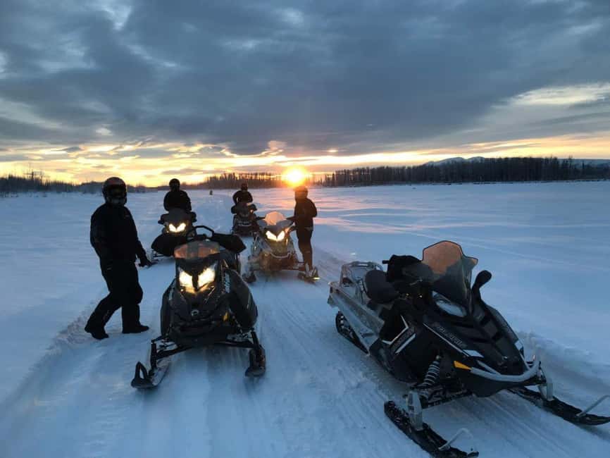 Levi: Twilight Snowmobile Safari & Stargazing Experience - Getting ready for a Finnish winter ride