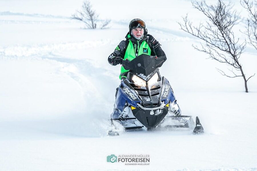Lyngen: Snowmobile Safari with Lunch in seaside Restaurant - Key points to know before booking