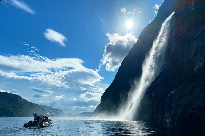 Lysefjorden & Pulpit Rock RIB-Safari from Stavanger - Fantahålå, the Vagabond Cave