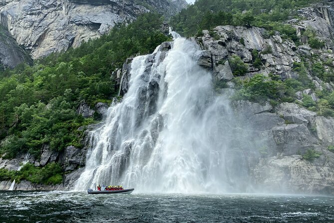Lysefjorden & Pulpit Rock RIB-Safari from Stavanger - Racing past islands, cabins, and salmon farms