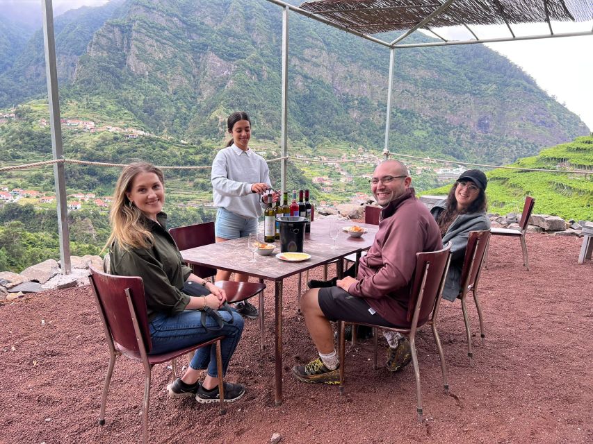 Madeira: Wine Tasting Guided Tour, Jeep Safari, & Viewpoints - Practical tips for making the most of it