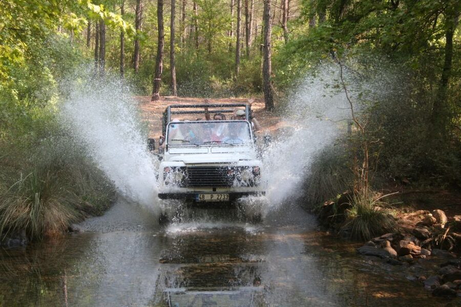 Marmaris Jeep Safari Water Fight, Colour and Foam Party - The water fight, colour, and foam party