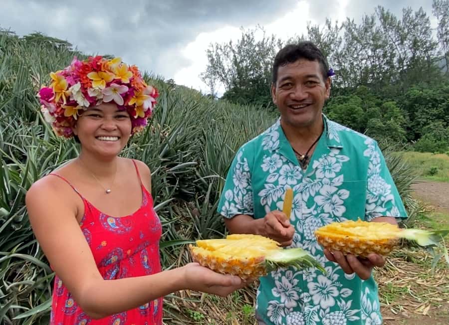 Moorea: Half-Day Open-Air 4WD Safari with Hotel Transfers - Cook’s Bay tasting stop and the local produce connection