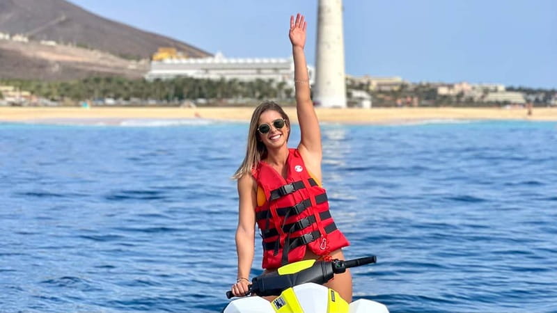 Morro Jable: Guided Jet Ski Safari (without license) - The first ride along the southern coast
