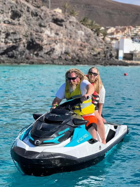 Morro Jable: Guided Jet Ski Safari (without license) - Who should book, and who should think twice