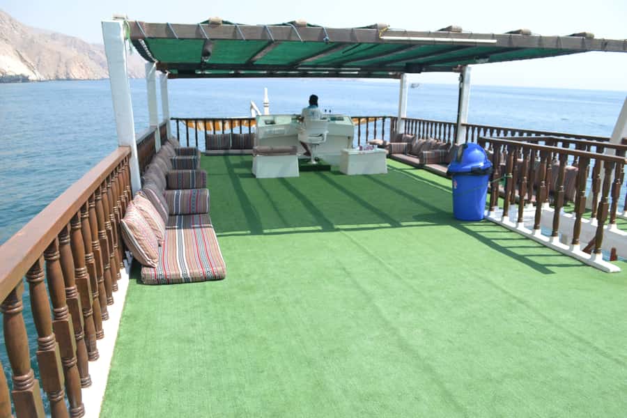 Mystic Musandam Full-Day Sea Safari - Swimming and snorkeling in the Gulf of Oman