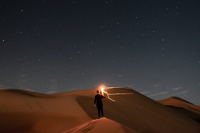 Night Desert Safari, Stargazing, Dune Driving & Inland Sea Visit - What the guide adds to the experience