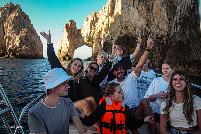 Open Ocean Safari and Whale Watching - Leaving Dock C for El Arco