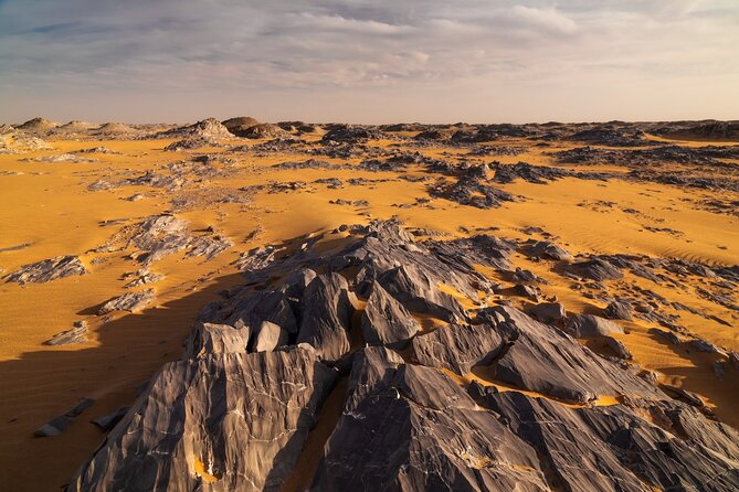 Overnight Safari Trip To Bahariya & White Desert - Black Desert: volcanic rock and open views