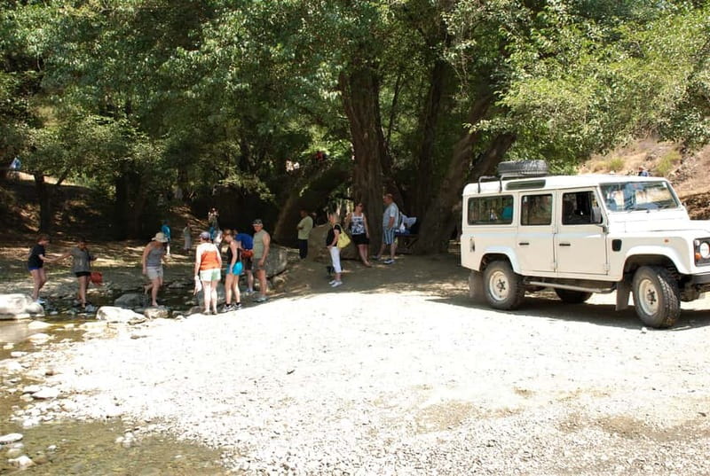 Paphos: Troodos-Kykkos Land Rover Treasure Jeep Safari - A small waterfall and a refreshing break