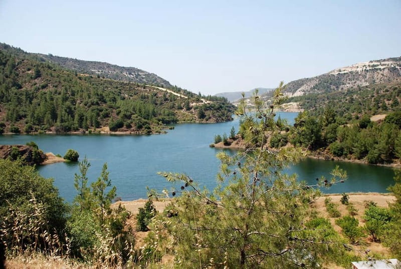 Paphos: Troodos-Kykkos Land Rover Treasure Jeep Safari - Water management at the dam