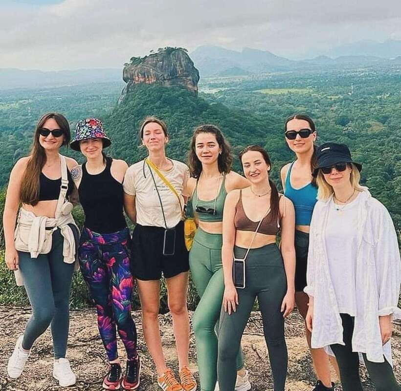 Private Kandy to Sigiriya and Minneriya Safari Day Tour - Minneriya after the heat