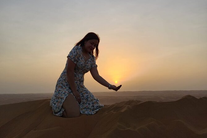 Private Watching Sunset Desert Safari Tour - The road to Wahiba Sands in a private 4WD