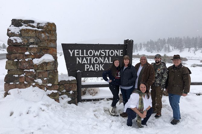 Private Yellowstone Winter Wolf Watching and Wildlife Safari - What the private guide adds