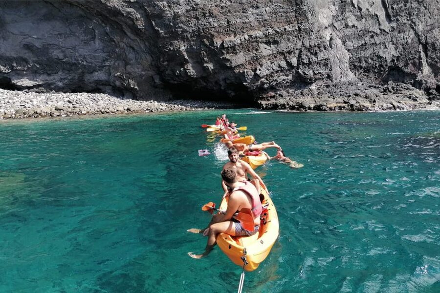 Punta de Teno: Kayak Safari overlooking Los Gigantes Cliffs - Booking tips for a smoother morning or afternoon