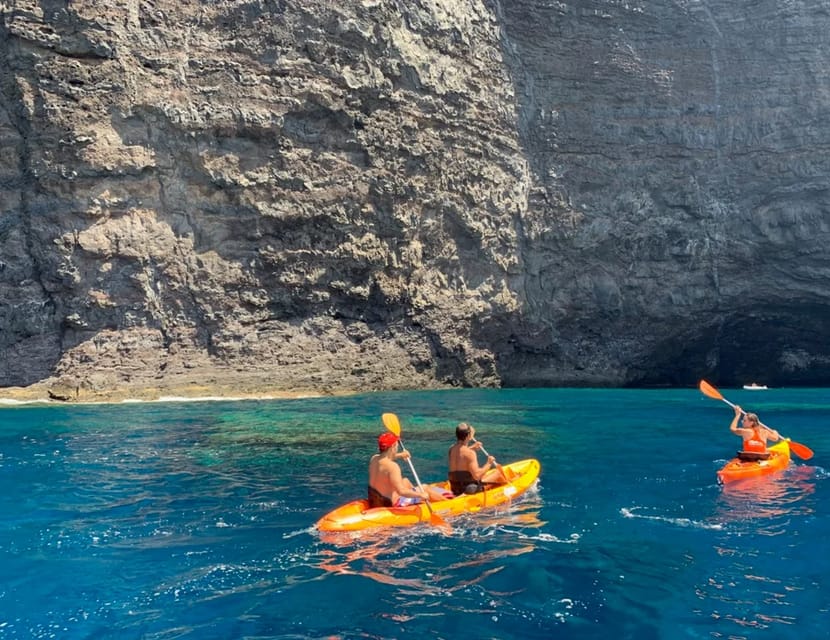Punta de Teno: Kayak Safari overlooking Los Gigantes Cliffs - Reaching Punta de Teno by Line 369