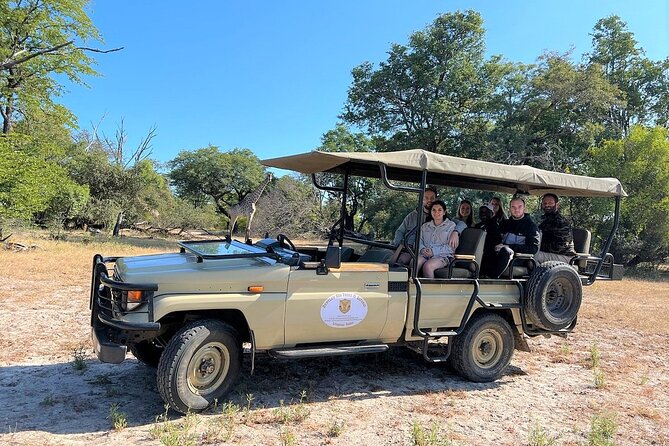 Rhino Game Drive - Should you book the Rhino Game Drive?