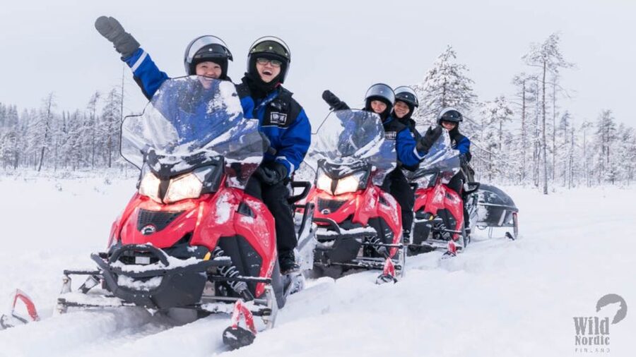 Rovaniemi: Easy Snowmobile Safari - Why the family setup works