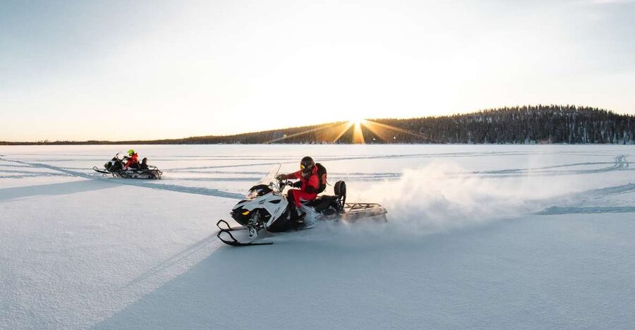 Rovaniemi: Full-Day Snowmobile Safari into the Wilderness - Timing and pickup can make or break the morning
